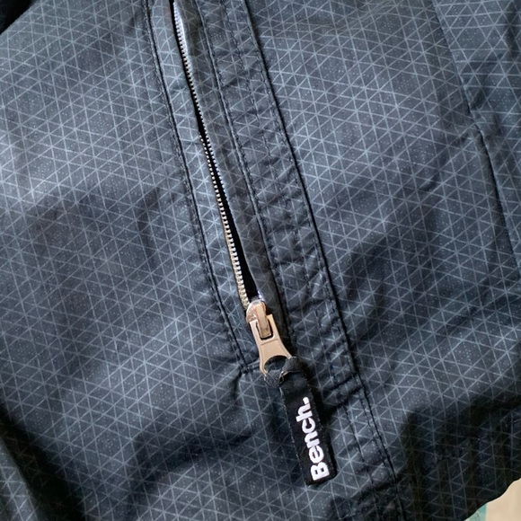 Bench. Jacket - Picture 6 of 6